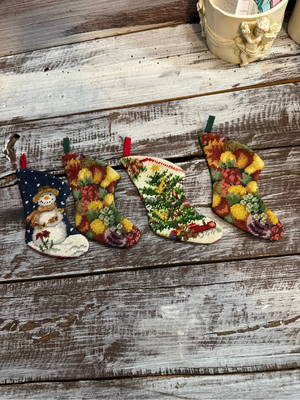 Handheld Tapestry Mini Christmas Stocking Ornaments - Multicolor
